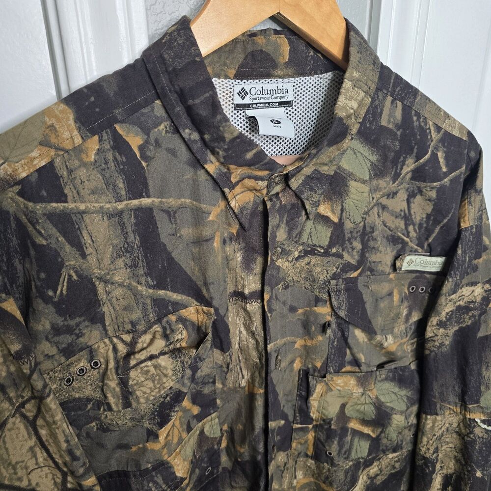 Columbia PFG Timberwolf Camo Vented Fishing Shirt Size XL Long Sleeve